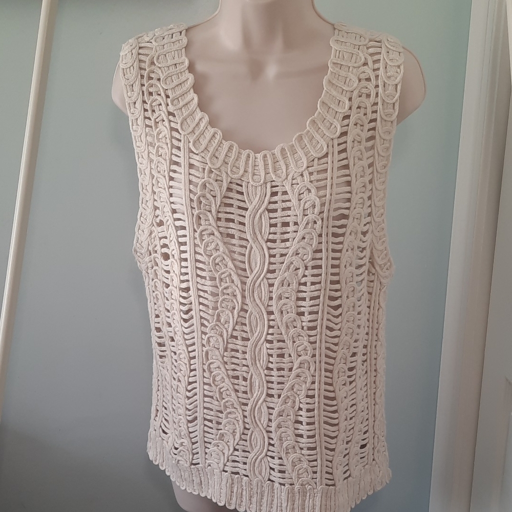 Solitaire Cream Crochet Tank Sweater Top  NWT